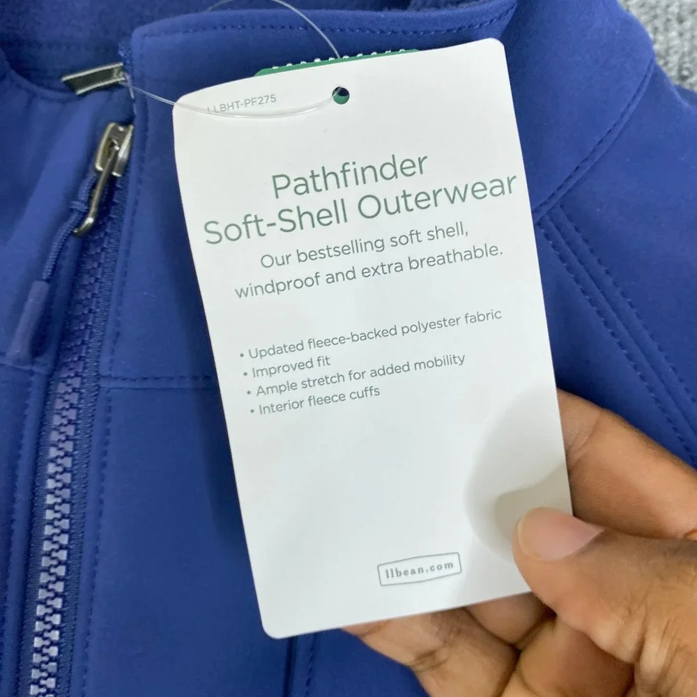 L.L. Bean bean pathfinder